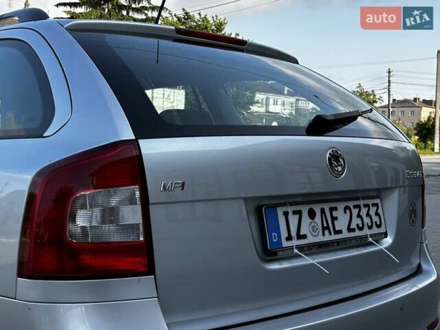 Сірий Шкода Октавія, об'ємом двигуна 1.6 л та пробігом 237 тис. км за 7990 $, фото 23 на Automoto.ua