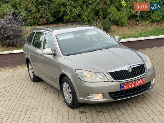 Сірий Шкода Октавія, об'ємом двигуна 1.6 л та пробігом 174 тис. км за 7650 $, фото 25 на Automoto.ua
