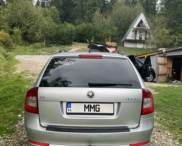 Сірий Шкода Октавія, об'ємом двигуна 1.8 л та пробігом 252 тис. км за 7700 $, фото 9 на Automoto.ua