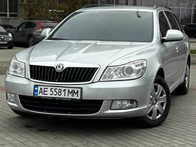 Серый Шкода Октавия, объемом двигателя 1.6 л и пробегом 188 тыс. км за 6900 $, фото 1 на Automoto.ua