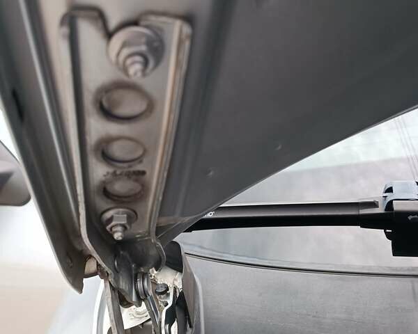 Серый Шкода Октавия, объемом двигателя 1.6 л и пробегом 241 тыс. км за 7450 $, фото 35 на Automoto.ua