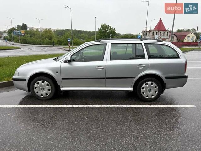 Серый Шкода Октавия, объемом двигателя 1.6 л и пробегом 198 тыс. км за 4900 $, фото 5 на Automoto.ua