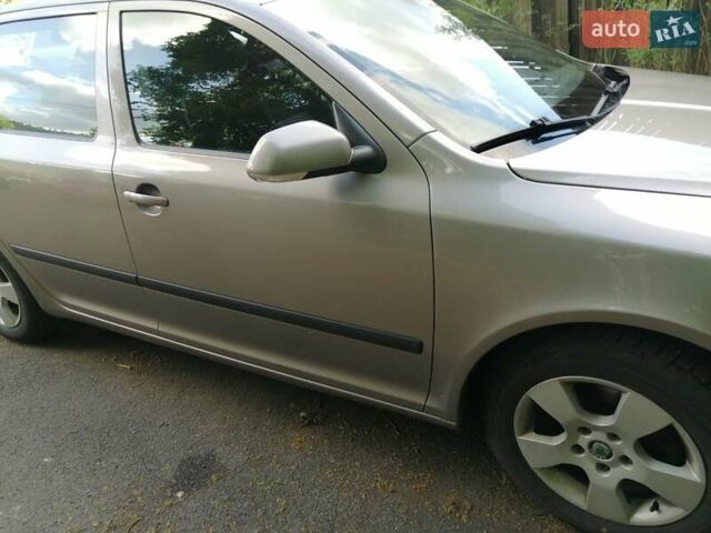 Серый Шкода Октавия, объемом двигателя 1.9 л и пробегом 292 тыс. км за 4000 $, фото 6 на Automoto.ua