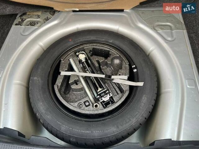 Серый Шкода Октавия, объемом двигателя 1.4 л и пробегом 193 тыс. км за 7599 $, фото 69 на Automoto.ua