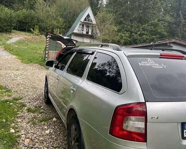 Сірий Шкода Октавія, об'ємом двигуна 1.8 л та пробігом 252 тис. км за 7700 $, фото 8 на Automoto.ua