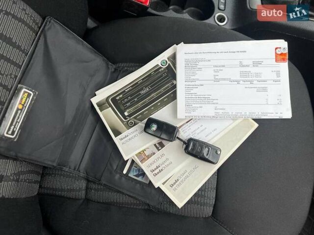 Серый Шкода Октавия, объемом двигателя 1.4 л и пробегом 193 тыс. км за 7599 $, фото 76 на Automoto.ua