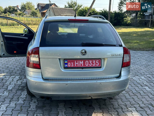 Серый Шкода Октавия, объемом двигателя 1.4 л и пробегом 216 тыс. км за 6780 $, фото 4 на Automoto.ua