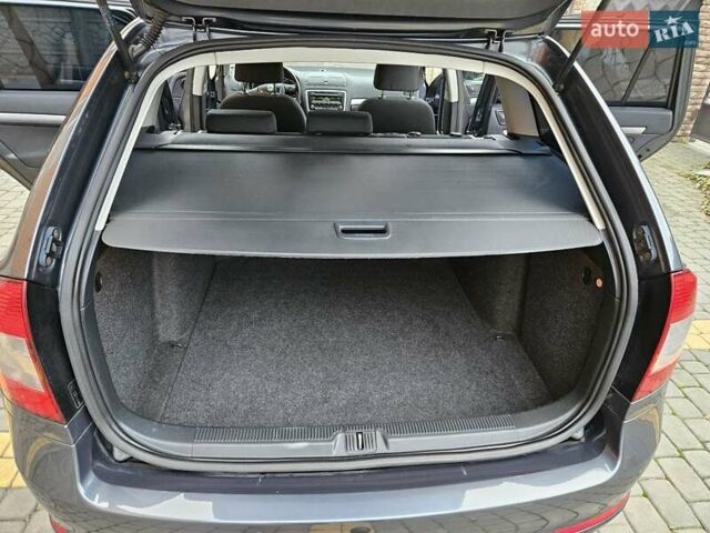 Серый Шкода Октавия, объемом двигателя 1.8 л и пробегом 178 тыс. км за 7300 $, фото 27 на Automoto.ua