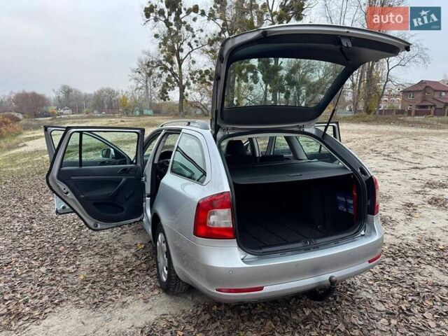 Серый Шкода Октавия, объемом двигателя 1.6 л и пробегом 182 тыс. км за 7700 $, фото 68 на Automoto.ua