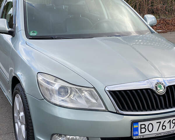 Сірий Шкода Октавія, об'ємом двигуна 1.8 л та пробігом 230 тис. км за 7100 $, фото 11 на Automoto.ua