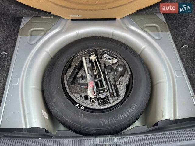 Серый Шкода Октавия, объемом двигателя 1.6 л и пробегом 182 тыс. км за 7700 $, фото 89 на Automoto.ua