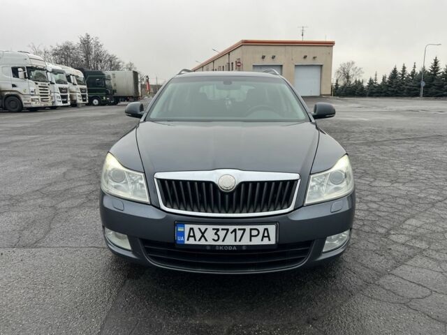 Серый Шкода Октавия, объемом двигателя 1.4 л и пробегом 222 тыс. км за 7500 $, фото 2 на Automoto.ua