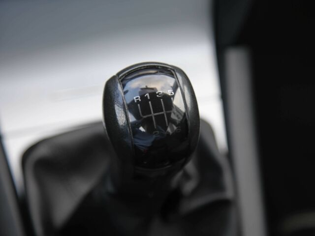 Серый Шкода Октавия, объемом двигателя 1.4 л и пробегом 205 тыс. км за 7900 $, фото 17 на Automoto.ua