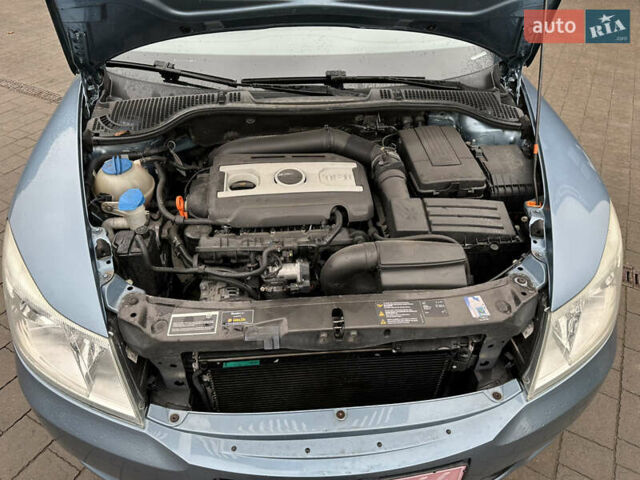 Серый Шкода Октавия, объемом двигателя 1.8 л и пробегом 190 тыс. км за 8200 $, фото 41 на Automoto.ua