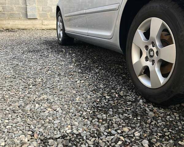 Серый Шкода Октавия, объемом двигателя 1.6 л и пробегом 342 тыс. км за 6500 $, фото 5 на Automoto.ua