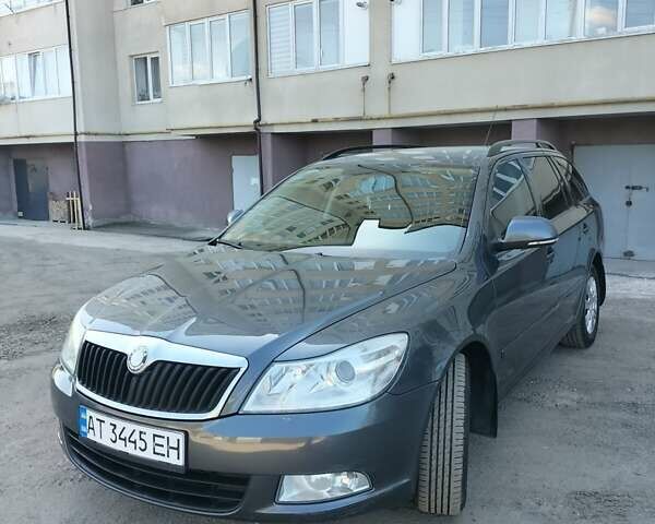 Серый Шкода Октавия, объемом двигателя 1.6 л и пробегом 293 тыс. км за 7650 $, фото 26 на Automoto.ua