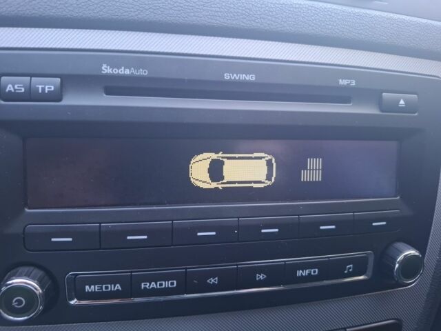 Серый Шкода Октавия, объемом двигателя 1.8 л и пробегом 232 тыс. км за 7400 $, фото 1 на Automoto.ua