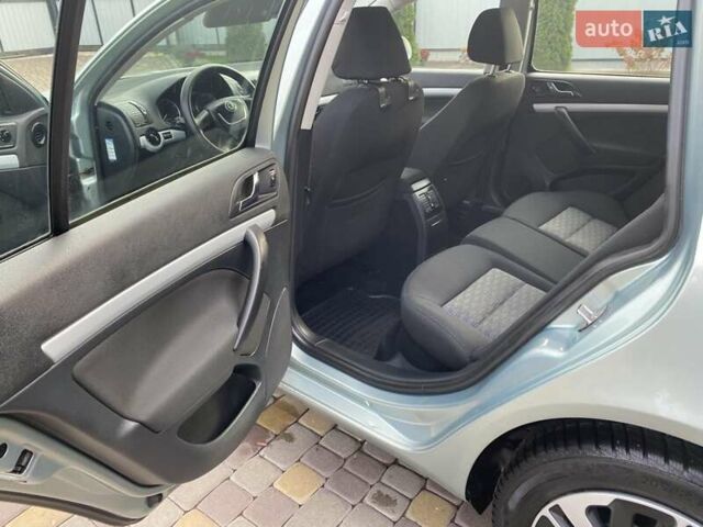 Шкода Октавия 2009 в Нововолынск на Automoto.ua Серый Шкода Октавия, объемом двигателя 1.4 л и пробегом 206 тыс. км за 7500 $, фото 18 на Automoto.ua