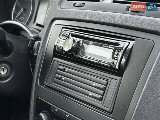 Сірий Шкода Октавія, об'ємом двигуна 1.6 л та пробігом 237 тис. км за 7990 $, фото 100 на Automoto.ua