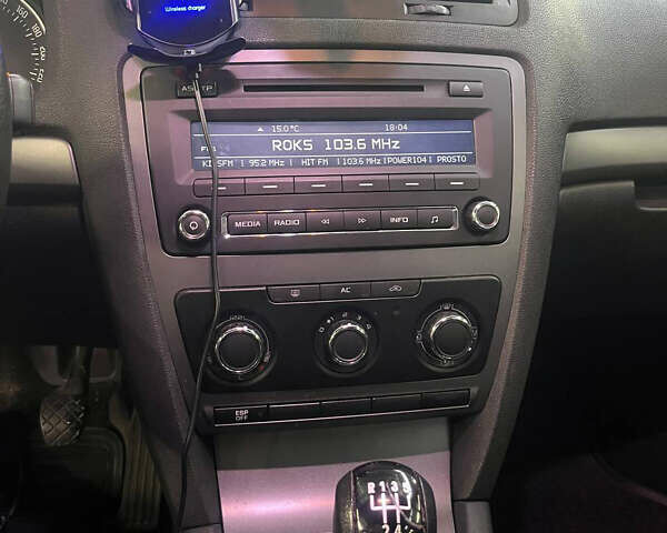 Сірий Шкода Октавія, об'ємом двигуна 1.6 л та пробігом 298 тис. км за 7800 $, фото 16 на Automoto.ua