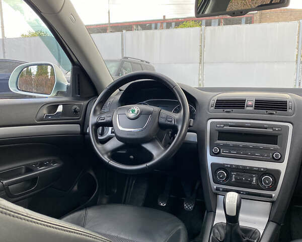 Сірий Шкода Октавія, об'ємом двигуна 1.8 л та пробігом 230 тис. км за 7100 $, фото 50 на Automoto.ua