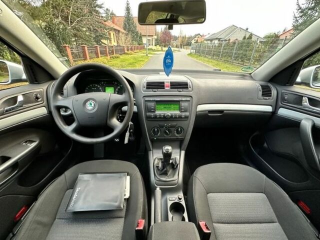 Сірий Шкода Октавія, об'ємом двигуна 1.6 л та пробігом 151 тис. км за 4399 $, фото 13 на Automoto.ua