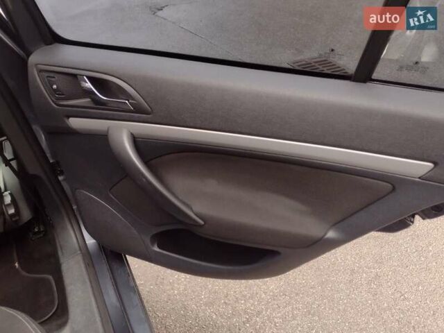 Сірий Шкода Октавія, об'ємом двигуна 1.8 л та пробігом 235 тис. км за 6300 $, фото 16 на Automoto.ua