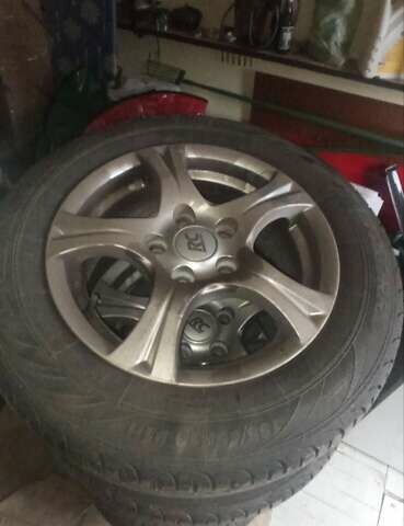 Сірий Шкода Октавія, об'ємом двигуна 1.6 л та пробігом 280 тис. км за 7800 $, фото 10 на Automoto.ua