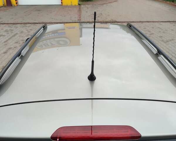 Сірий Шкода Октавія, об'ємом двигуна 1.6 л та пробігом 195 тис. км за 7800 $, фото 36 на Automoto.ua