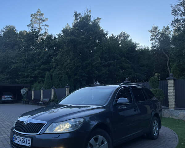 Серый Шкода Октавия, объемом двигателя 1.9 л и пробегом 326 тыс. км за 8200 $, фото 9 на Automoto.ua