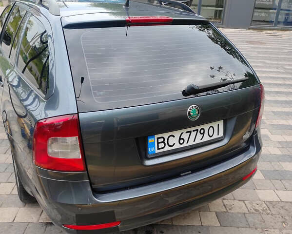 Сірий Шкода Октавія, об'ємом двигуна 1.9 л та пробігом 285 тис. км за 8100 $, фото 12 на Automoto.ua