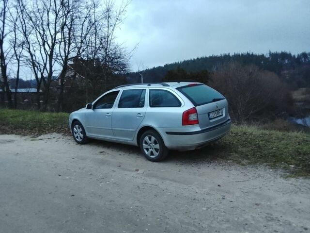 Сірий Шкода Октавія, об'ємом двигуна 2 л та пробігом 314 тис. км за 2850 $, фото 1 на Automoto.ua