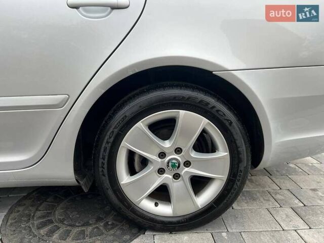 Серый Шкода Октавия, объемом двигателя 1.4 л и пробегом 193 тыс. км за 7599 $, фото 25 на Automoto.ua