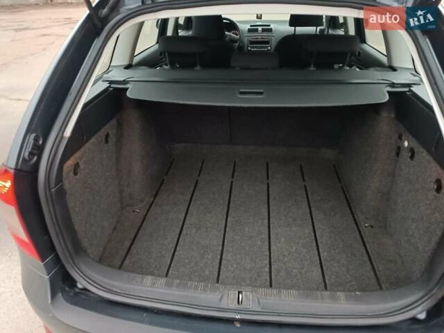 Серый Шкода Октавия, объемом двигателя 1.6 л и пробегом 199 тыс. км за 6900 $, фото 9 на Automoto.ua