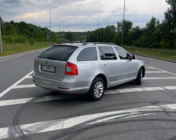 Серый Шкода Октавия, объемом двигателя 1.6 л и пробегом 145 тыс. км за 7800 $, фото 3 на Automoto.ua