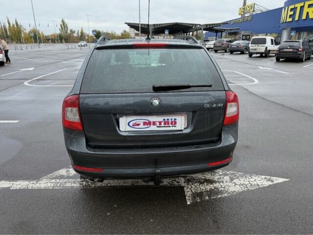 Сірий Шкода Октавія, об'ємом двигуна 1.8 л та пробігом 183 тис. км за 8900 $, фото 3 на Automoto.ua