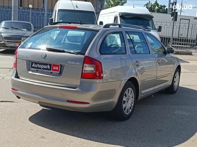 Серый Шкода Октавия, объемом двигателя 1.4 л и пробегом 224 тыс. км за 7890 $, фото 6 на Automoto.ua