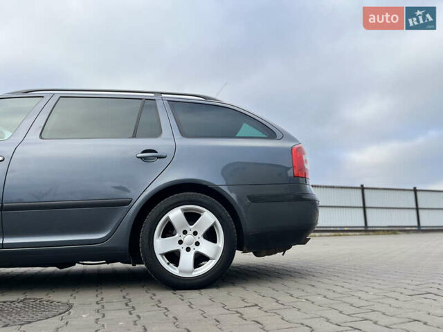 Сірий Шкода Октавія, об'ємом двигуна 1.6 л та пробігом 242 тис. км за 6600 $, фото 13 на Automoto.ua