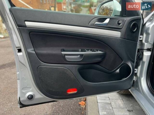 Серый Шкода Октавия, объемом двигателя 1.4 л и пробегом 193 тыс. км за 7599 $, фото 45 на Automoto.ua