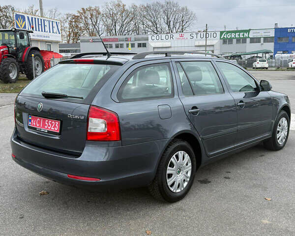 Серый Шкода Октавия, объемом двигателя 1.6 л и пробегом 176 тыс. км за 8999 $, фото 42 на Automoto.ua