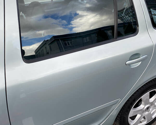 Сірий Шкода Октавія, об'ємом двигуна 1.8 л та пробігом 230 тис. км за 7100 $, фото 20 на Automoto.ua