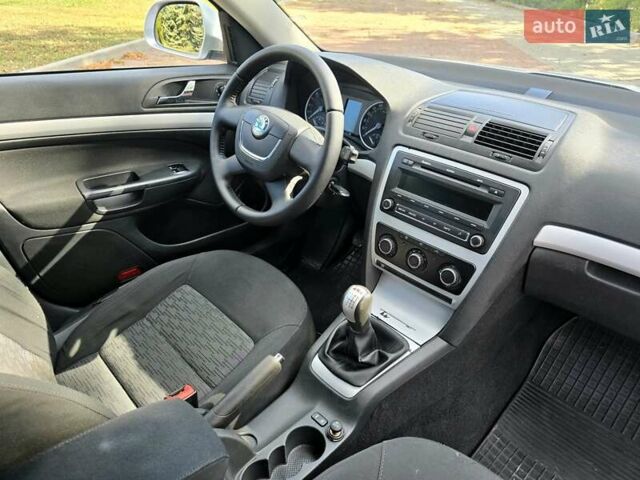 Сірий Шкода Октавія, об'ємом двигуна 1.9 л та пробігом 180 тис. км за 6900 $, фото 21 на Automoto.ua