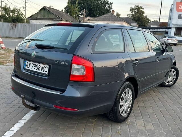 Серый Шкода Октавия, объемом двигателя 1.6 л и пробегом 205 тыс. км за 7450 $, фото 138 на Automoto.ua