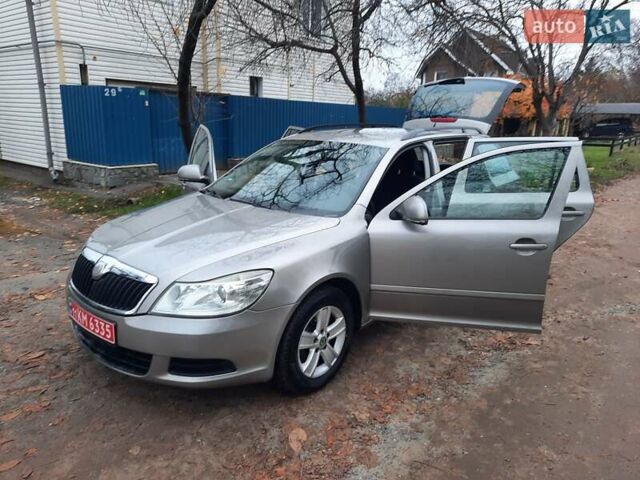 Серый Шкода Октавия, объемом двигателя 1.6 л и пробегом 250 тыс. км за 7370 $, фото 58 на Automoto.ua