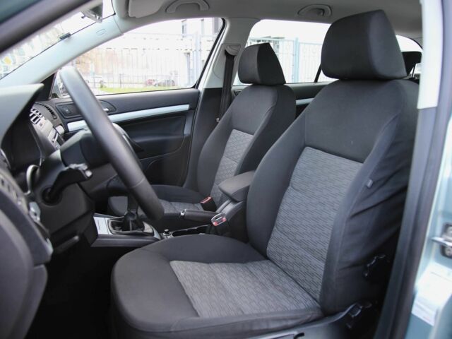 Серый Шкода Октавия, объемом двигателя 1.4 л и пробегом 205 тыс. км за 7900 $, фото 6 на Automoto.ua