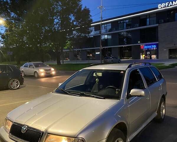 Серый Шкода Октавия, объемом двигателя 1.9 л и пробегом 255 тыс. км за 5200 $, фото 4 на Automoto.ua