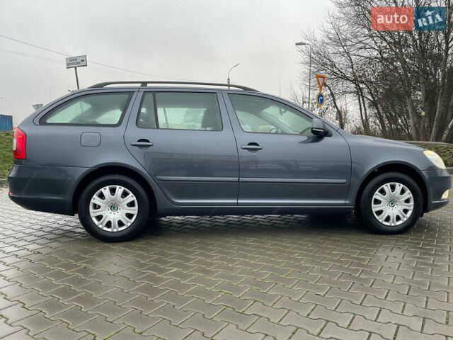 Серый Шкода Октавия, объемом двигателя 1.6 л и пробегом 181 тыс. км за 8999 $, фото 134 на Automoto.ua