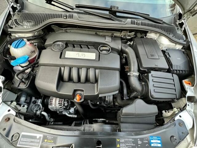 Сірий Шкода Октавія, об'ємом двигуна 1.6 л та пробігом 151 тис. км за 4399 $, фото 16 на Automoto.ua