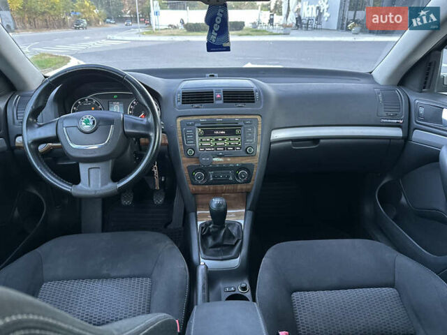 Шкода Октавія 2009 у Дніпро (Дніпропетровську) на Automoto.ua Сірий Шкода Октавія, об'ємом двигуна 1.39 л та пробігом 246 тис. км за 5400 $, фото 8 на Automoto.ua