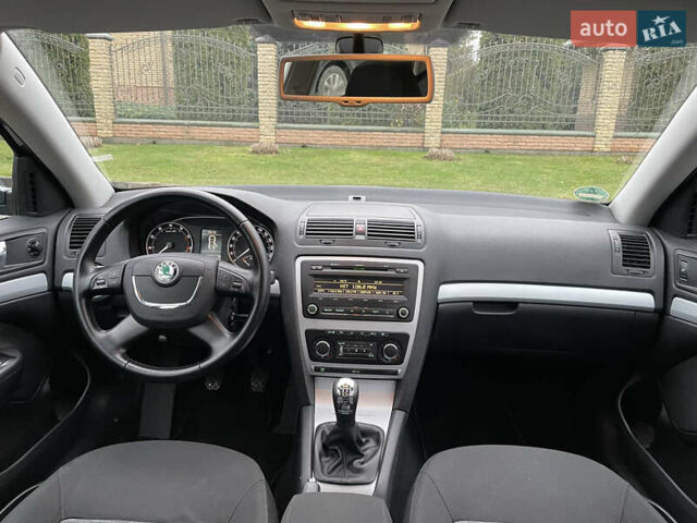 Сірий Шкода Октавія, об'ємом двигуна 1.4 л та пробігом 178 тис. км за 6900 $, фото 10 на Automoto.ua